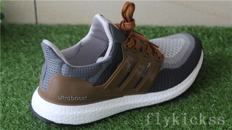 Adidas ultra boost Grey Khaki